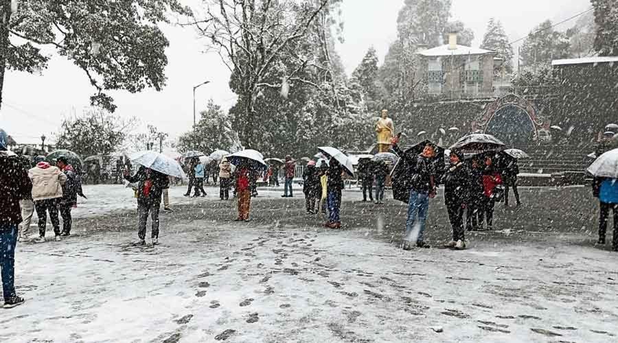 Drona Hills Resorts Kanatal Exterior foto