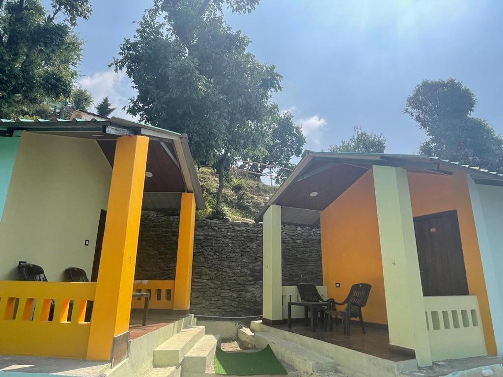 Drona Hills Resorts Kanatal Exterior foto